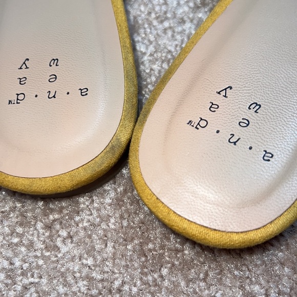 A New Day Ruffle Textile Upper Mules/Sandals - Picture 12 of 13